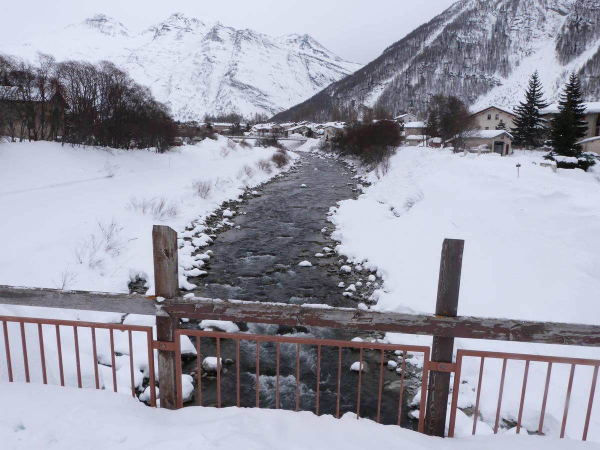 Hotel La Vanoise Bessans Ngoại thất bức ảnh