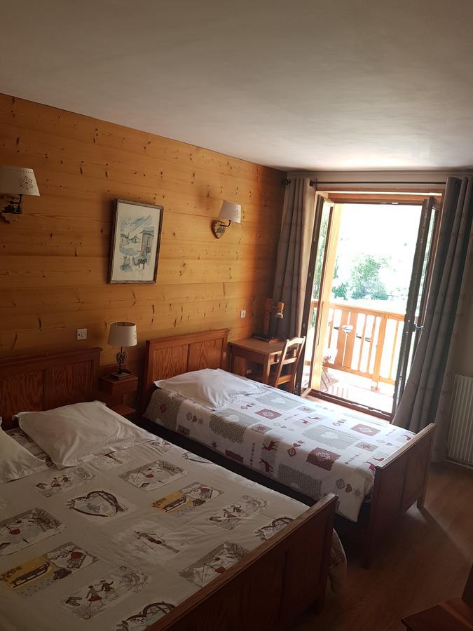 Hotel La Vanoise Bessans Ngoại thất bức ảnh
