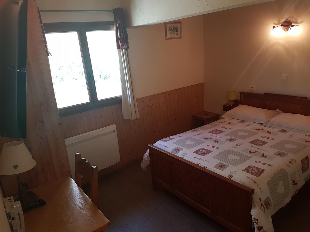 Hotel La Vanoise Bessans Ngoại thất bức ảnh